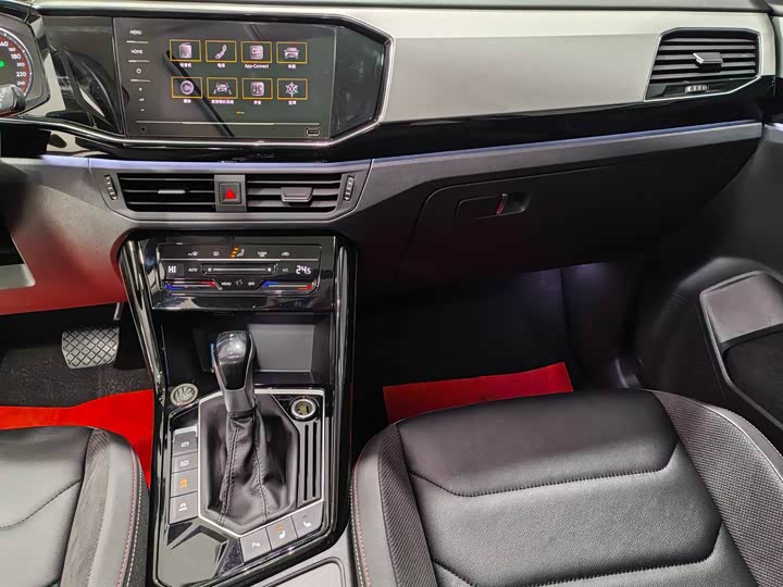 Фото 15 - Volkswagen Tayron