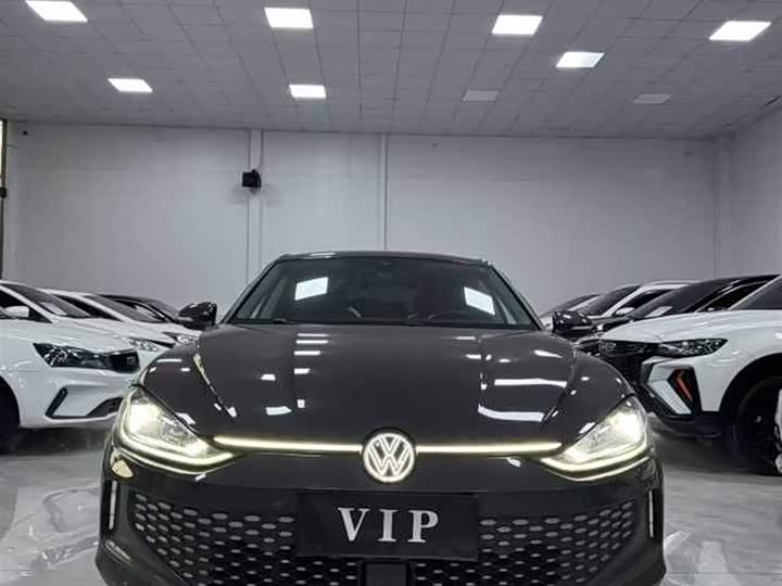 Фото 13 - Volkswagen Lamando L