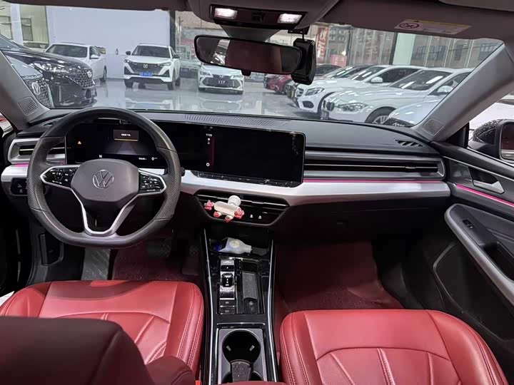 Фото 16 - Volkswagen Lamando L