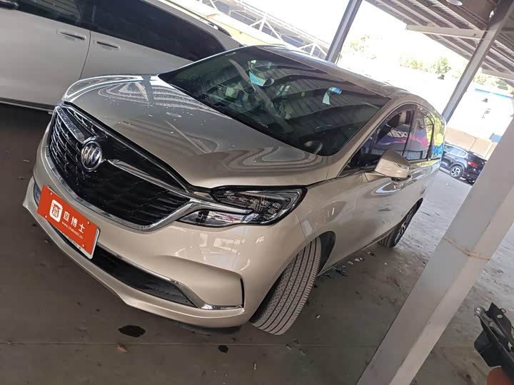 Фото 1 - Buick GL8 ES