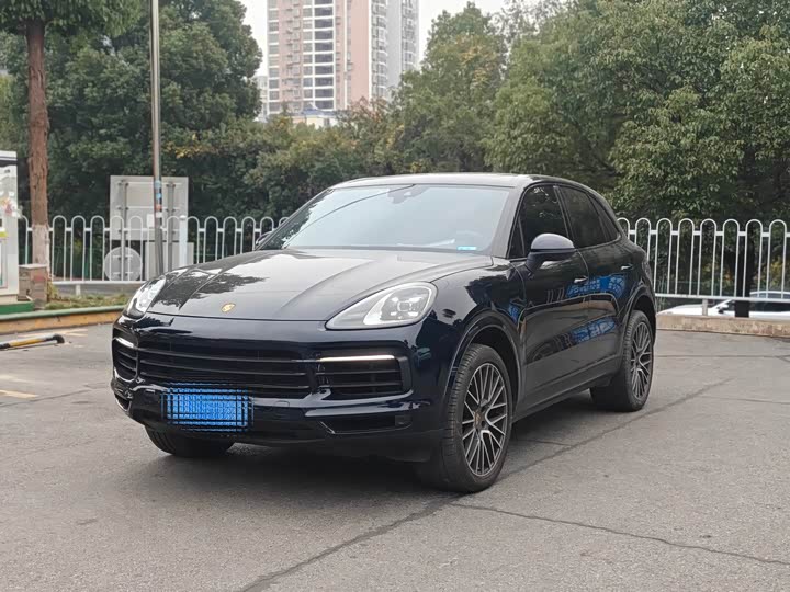 Фото 1 - Porsche Cayenne