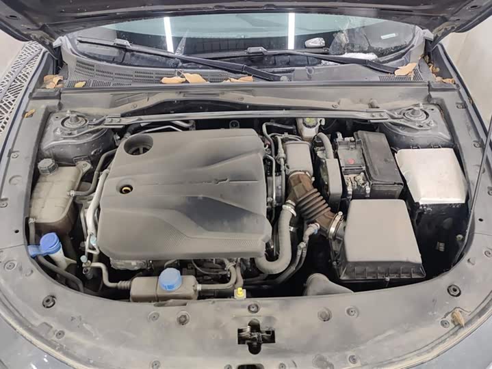 Фото 10 - Changan UNI-V