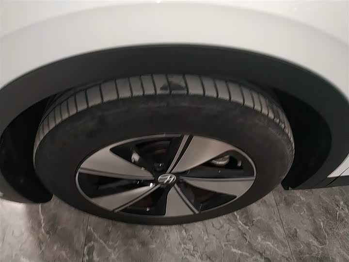 Фото 23 - Volkswagen ID.4 X