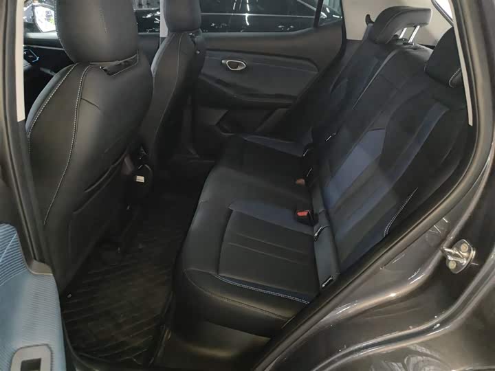 Фото 17 - GAC Trumpchi GS3