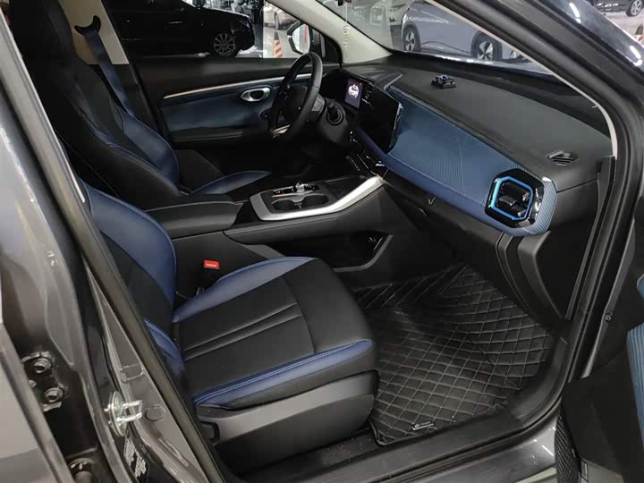 Фото 25 - GAC Trumpchi GS3