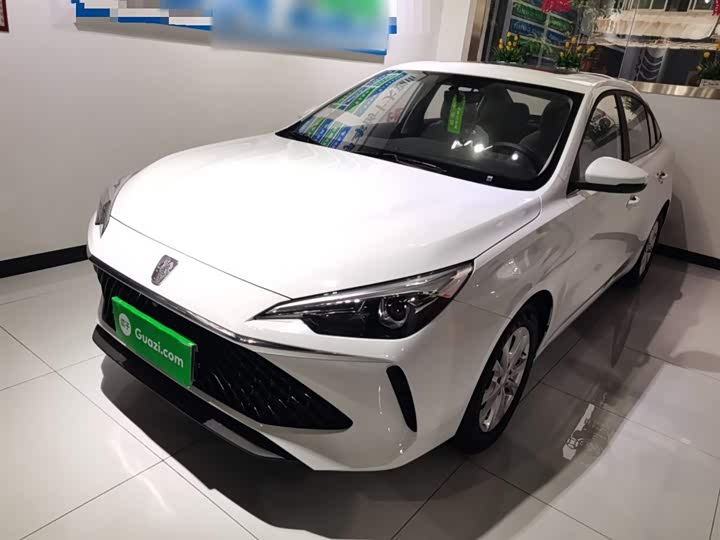 Фото 2 - Roewe i5