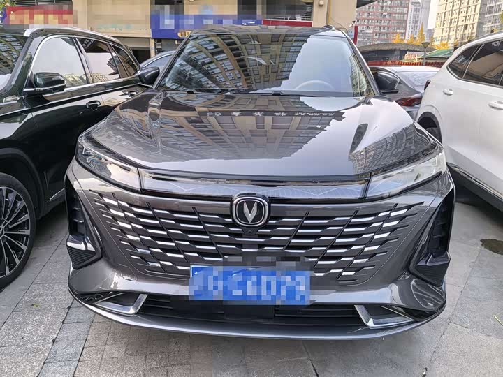 Фото 16 - Changan CS75 Plus