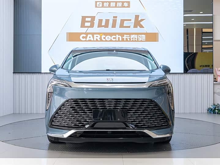 Фото 1 - Buick GL8 Century