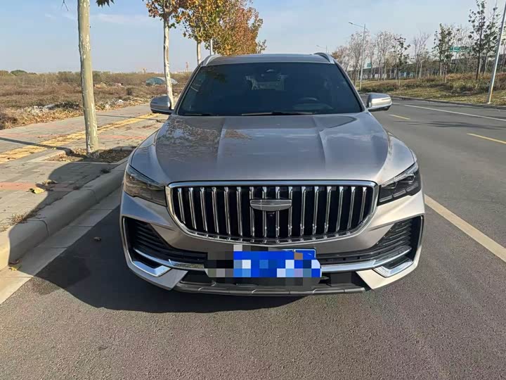 Фото 2 - Geely Monjaro