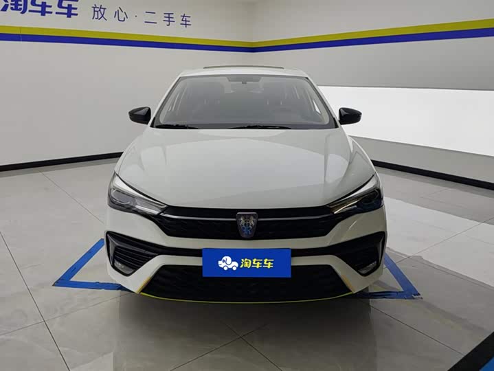 Фото 2 - Roewe i5