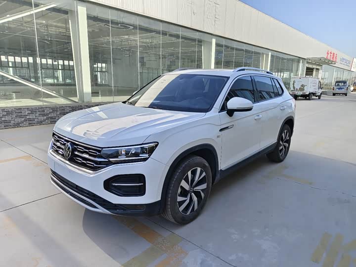 Фото 1 - Volkswagen Tayron