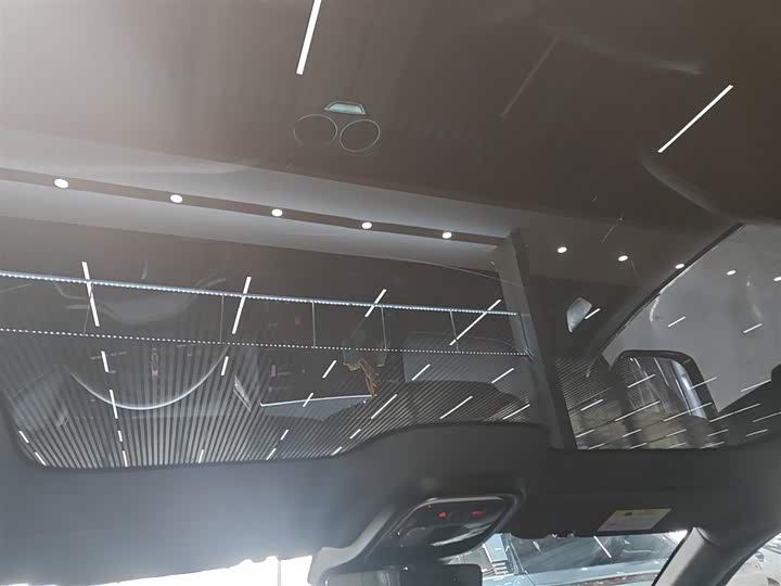 Фото 18 - Changan Deepal SL03