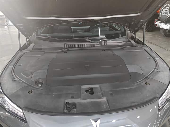 Фото 20 - Changan Deepal SL03