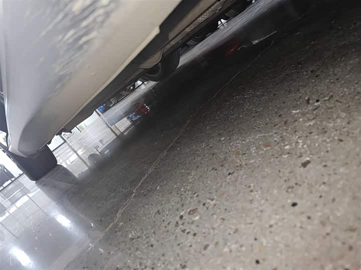 Фото 21 - Changan Deepal SL03