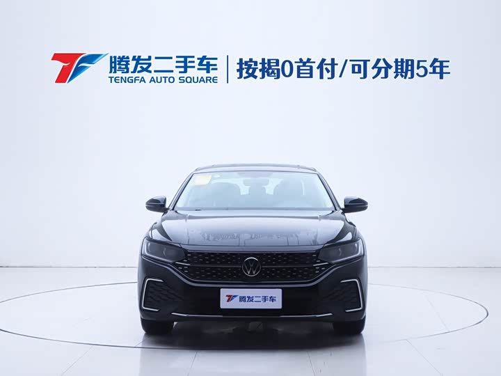 Фото 2 - Volkswagen Passat