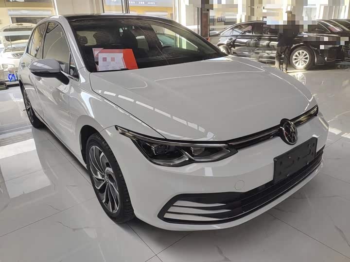 Фото 4 - Volkswagen Golf