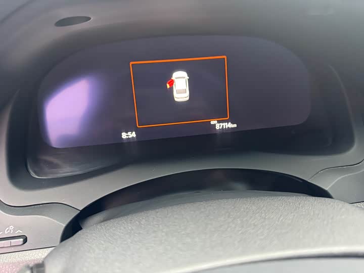 Фото 11 - Toyota Camry