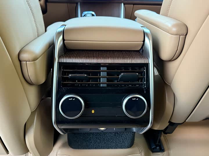 Фото 13 - Land Rover Range Rover