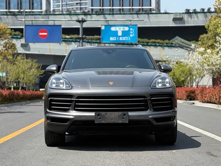 Фото 3 - Porsche Cayenne