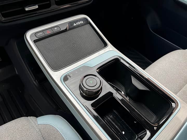 Фото 11 - GAC Aion Y