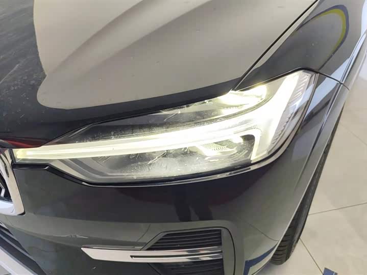 Фото 5 - Volvo XC60