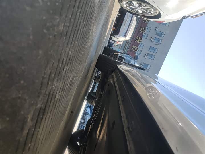 Фото 21 - Volkswagen Tiguan L Pro