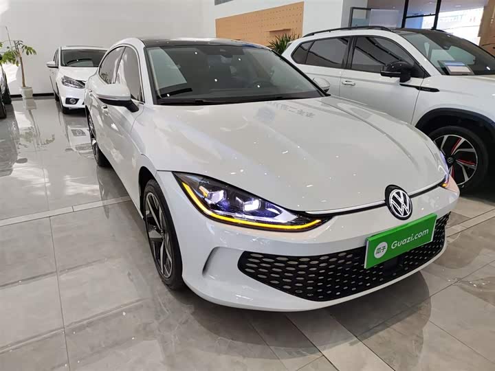 Фото 4 - Volkswagen Lamando L