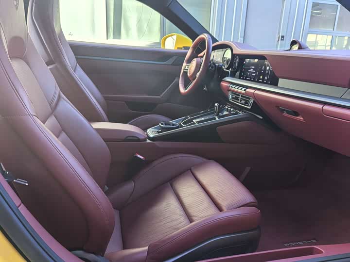 Фото 11 - Porsche 911