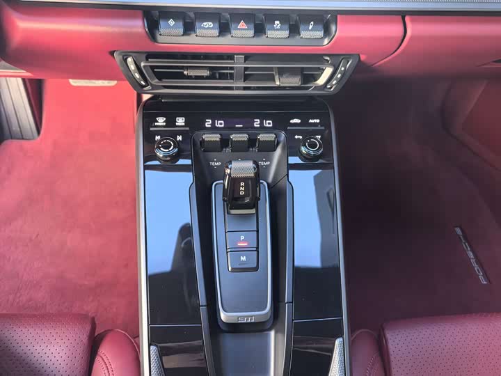 Фото 13 - Porsche 911