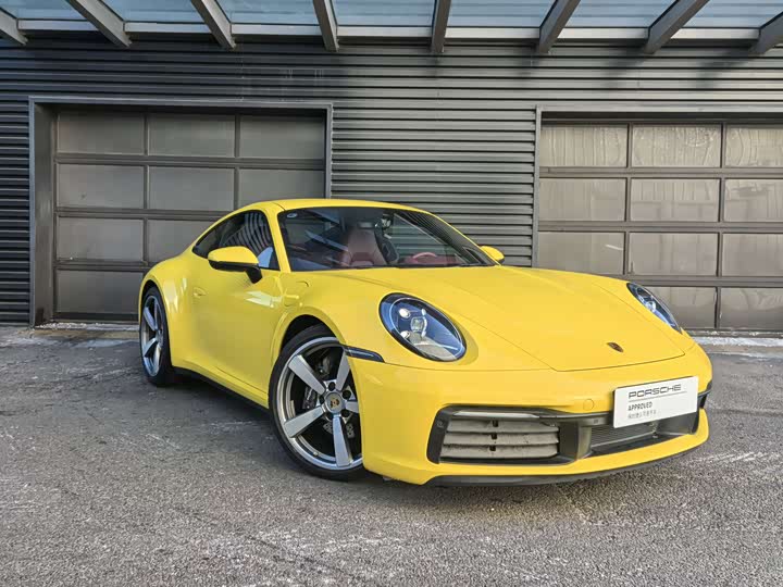 Фото 3 - Porsche 911