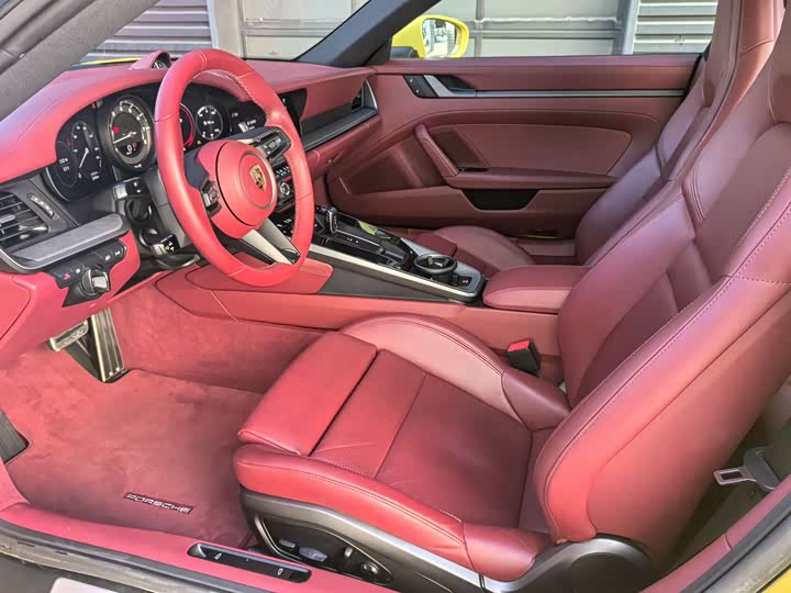 Фото 9 - Porsche 911