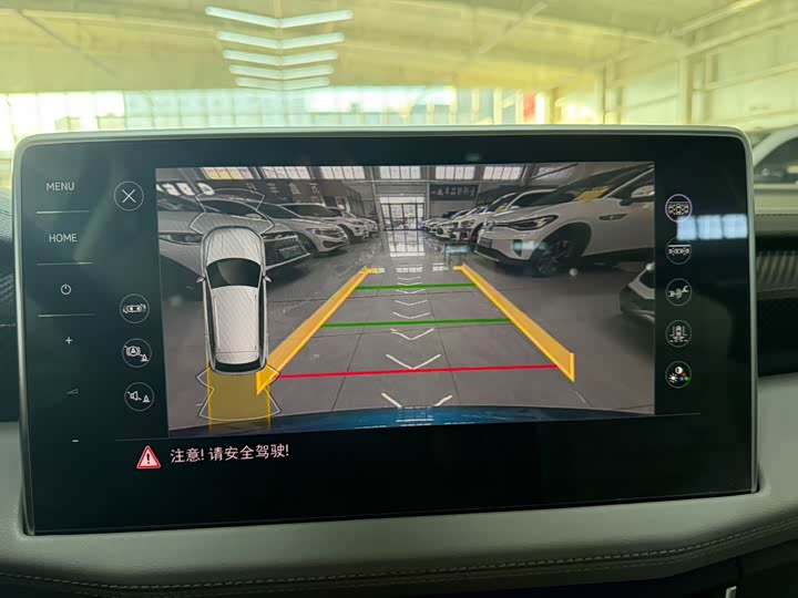 Фото 13 - Volkswagen Tayron