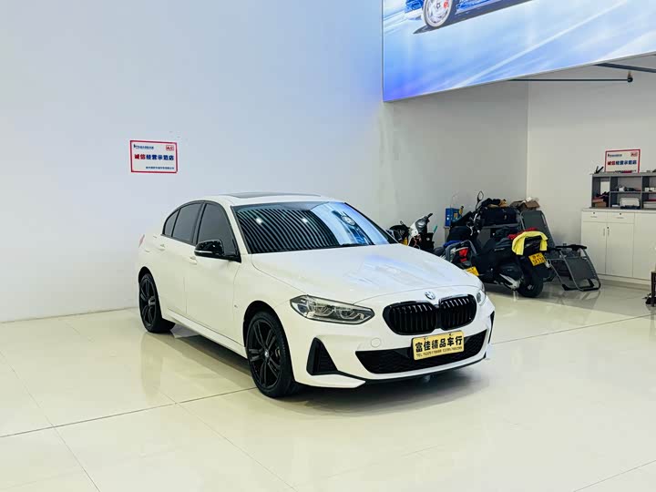 Фото 1 - BMW 1 Series