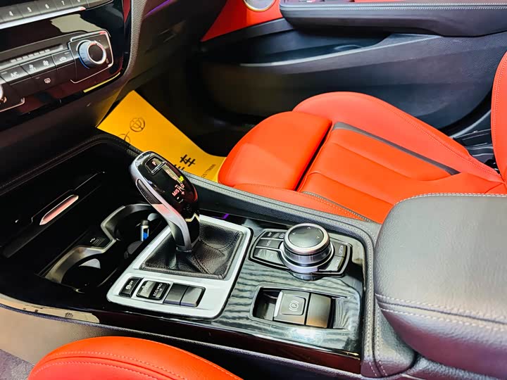 Фото 13 - BMW 1 Series