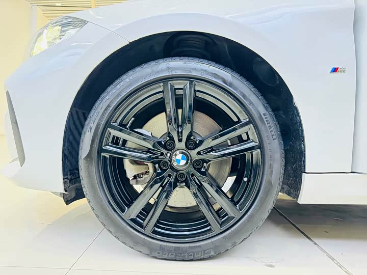 Фото 15 - BMW 1 Series