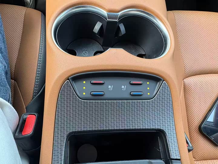 Фото 9 - Toyota Venza