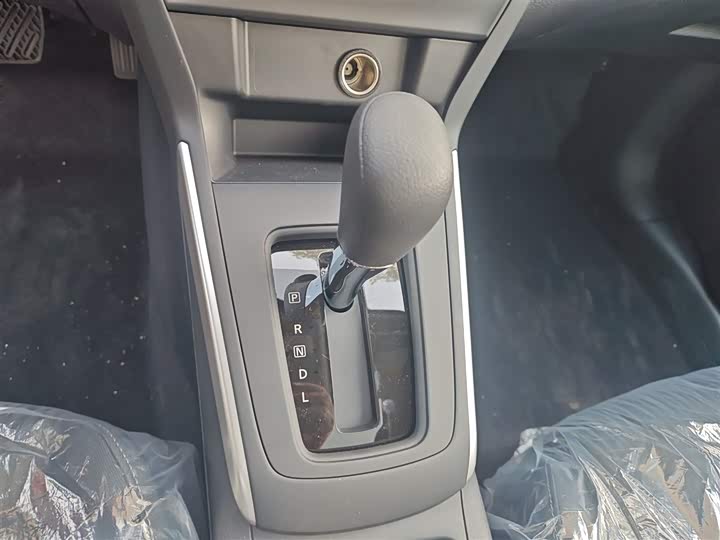 Фото 14 - Nissan Sylphy