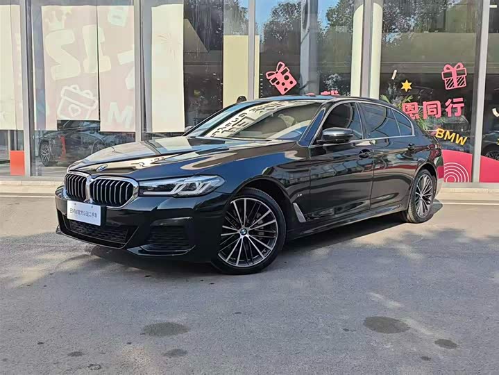 Фото 2 - BMW 5 Series