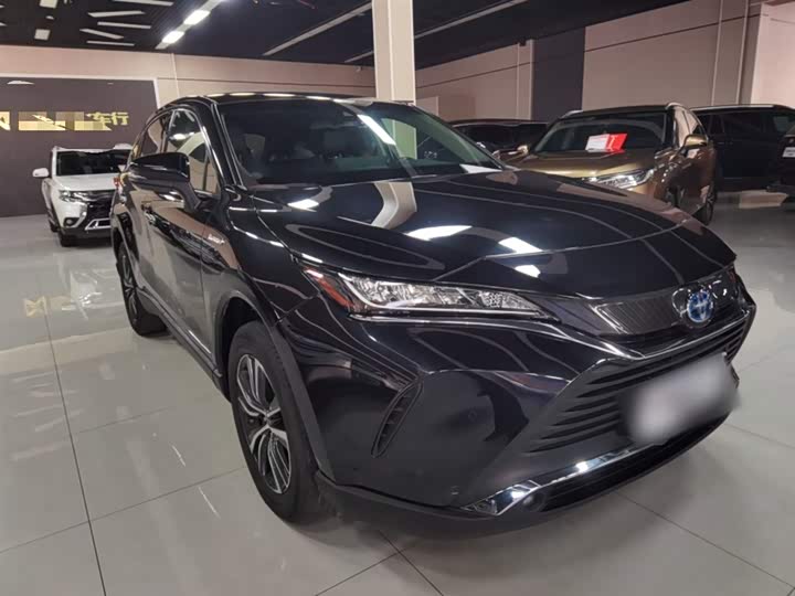 Фото 4 - Toyota Harrier