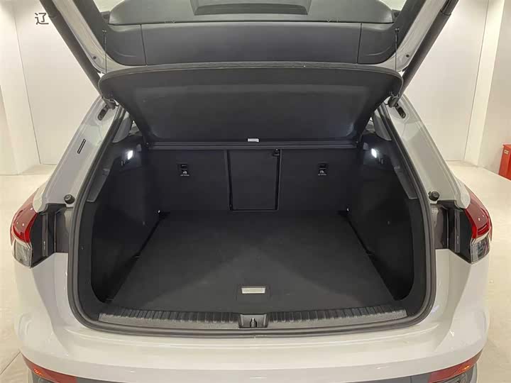 Фото 6 - Audi Q4 e-tron