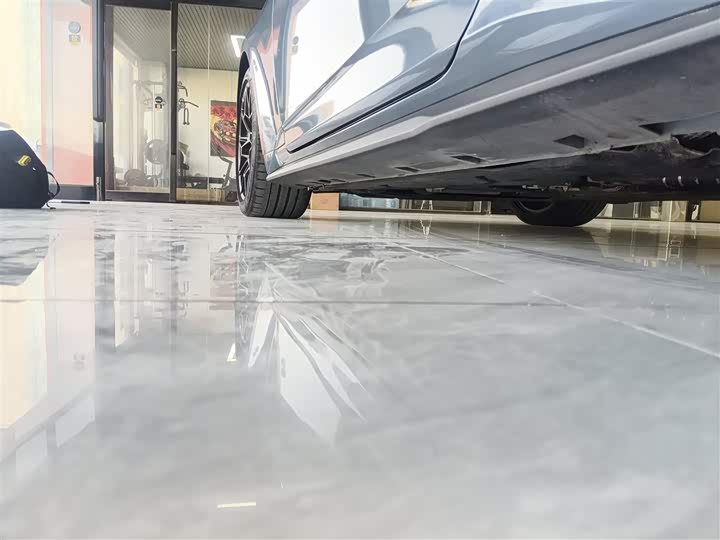 Фото 22 - Ford Mustang