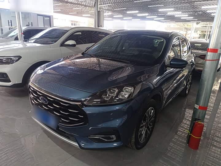 Фото 2 - Ford Escape