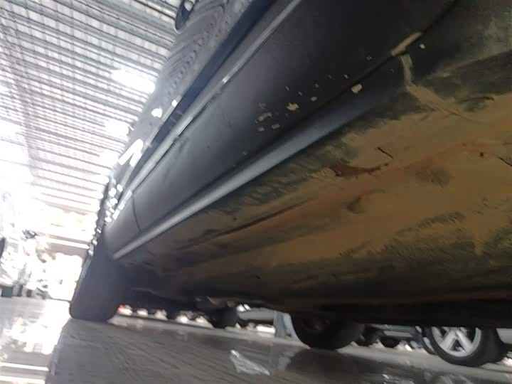 Фото 21 - Ford Escape