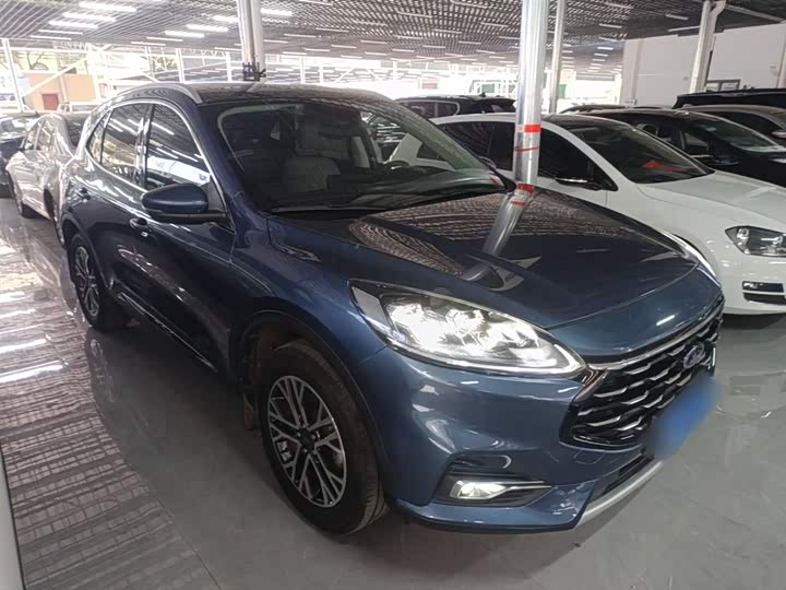 Фото 4 - Ford Escape