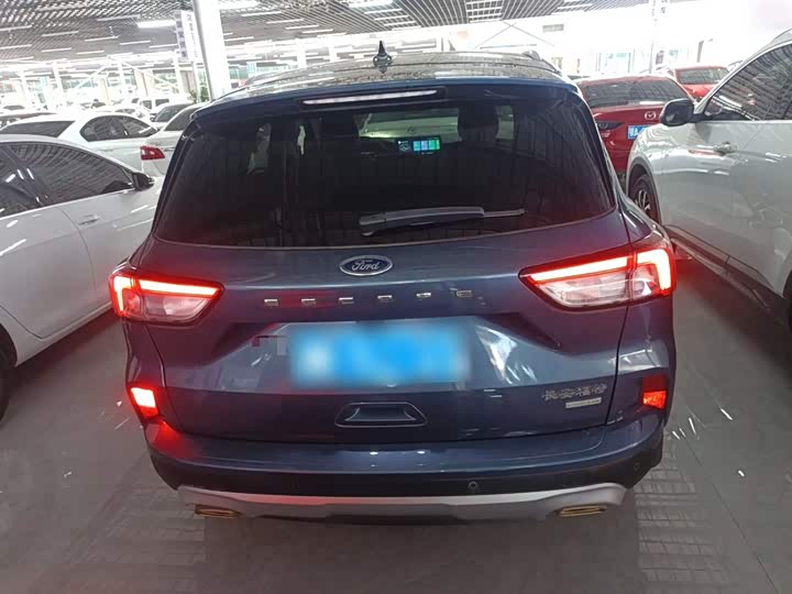 Фото 6 - Ford Escape