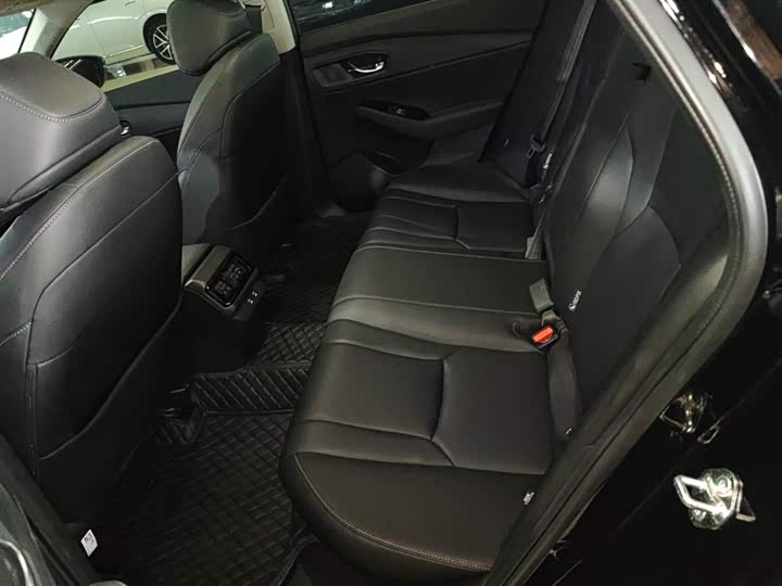 Фото 17 - Honda Inspire