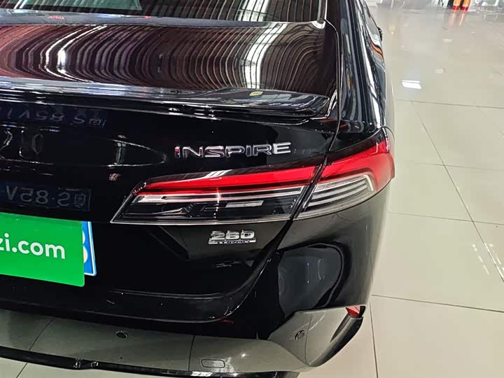 Фото 8 - Honda Inspire