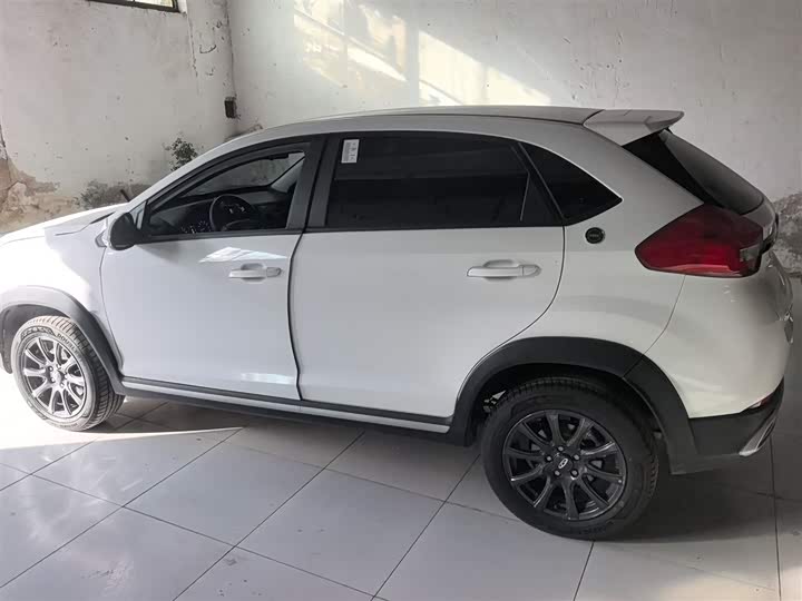 Фото 5 - Chery Tiggo 3x