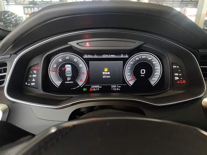 Фото 12 - Audi A6L