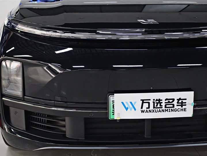 Фото 2 - LiXiang L8